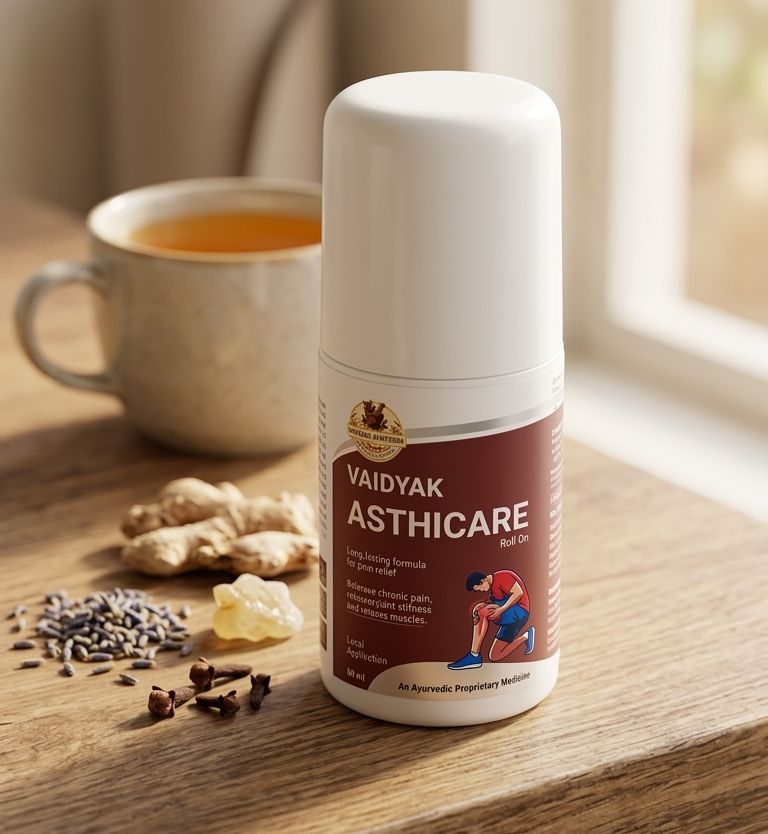 Vaidyak Asthicare Roll On